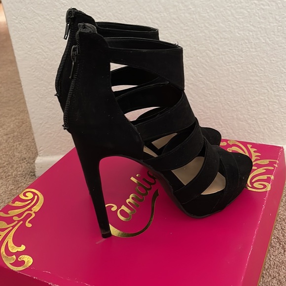 Black stiletto heels - Picture 4 of 5